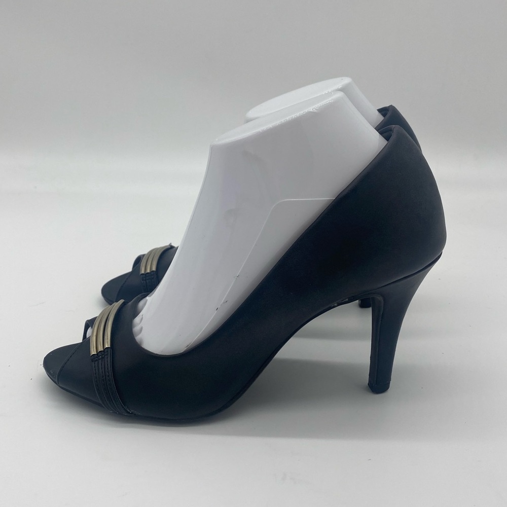 Dexflex Comfort Black/Gold Open Toe Heels